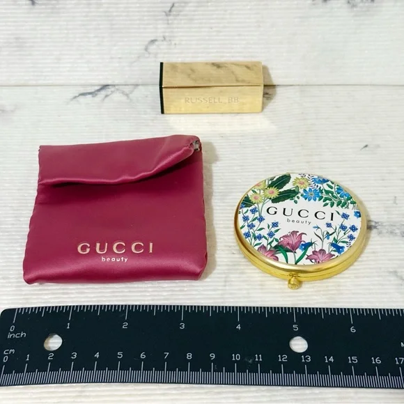 Gucci Beauty Flora Compact Mirror Antique Floral Design with Burgundy Snap Pouch - Picture 14 of 15